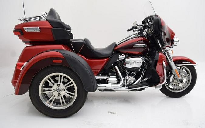 2018 Harley-Davidson Trike FLHTCUTG - Tri Glide Ultra