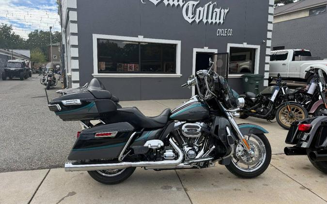 2015 Harley-Davidson CVO Ultra Limited FLHTKSE