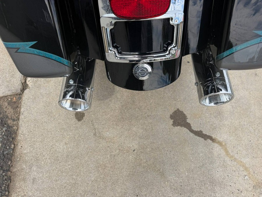 2015 Harley-Davidson CVO Ultra Limited FLHTKSE