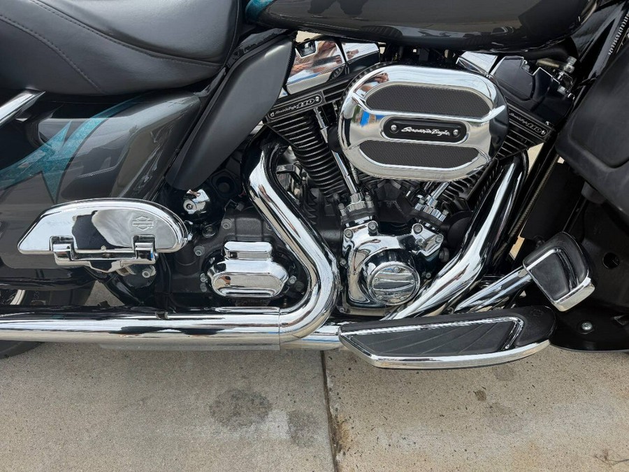 2015 Harley-Davidson CVO Ultra Limited FLHTKSE