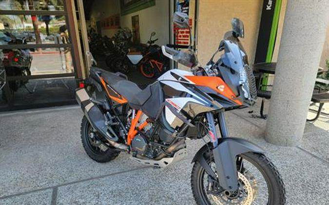 2019 KTM 1090 ADV R