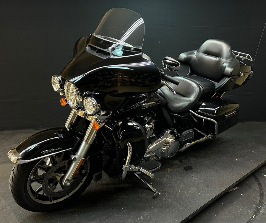 Harley-Davidson Electra Glide Ultra Classic 2018 FLHTCU BLACK