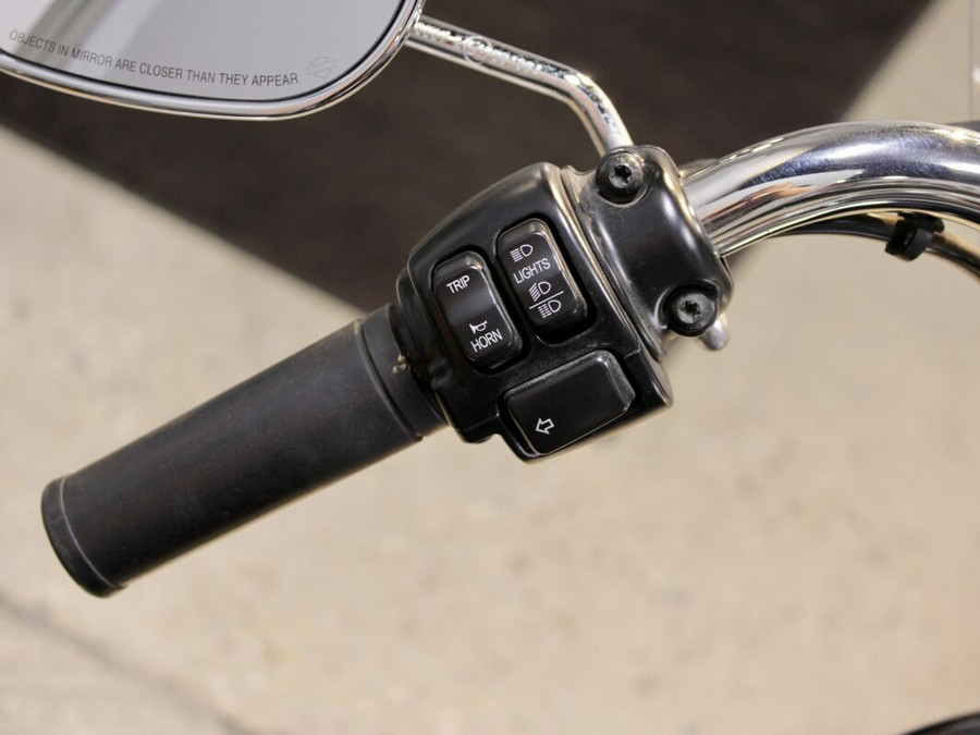 Used 2015 Harley-Davidson Heritage Softail Classic FLSTC Motorcycle For Sale In Columbus, OH