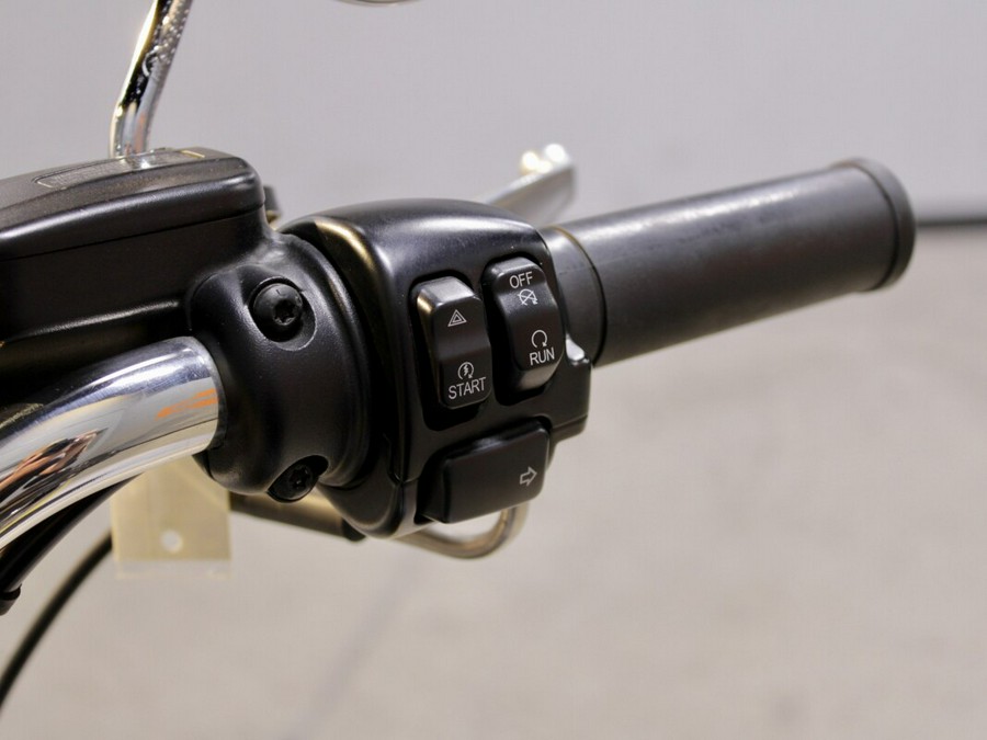 Used 2015 Harley-Davidson Heritage Softail Classic FLSTC Motorcycle For Sale In Columbus, OH