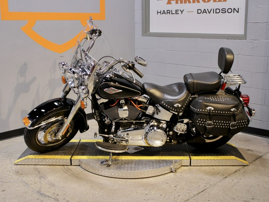 Used 2015 Harley-Davidson Heritage Softail Classic FLSTC Motorcycle For Sale In Columbus, OH