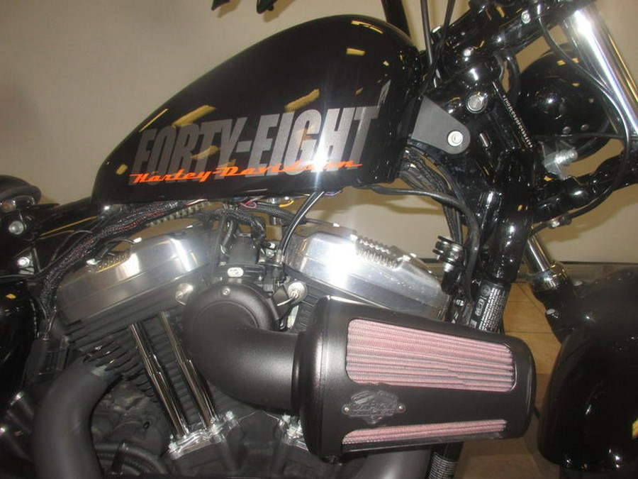 2015 Harley-Davidson® XL1200X - Sportster® Forty-Eight®