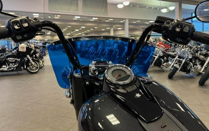 2026 Harley Davidson Accessorized Enthusiast Heritage Classic FLHC