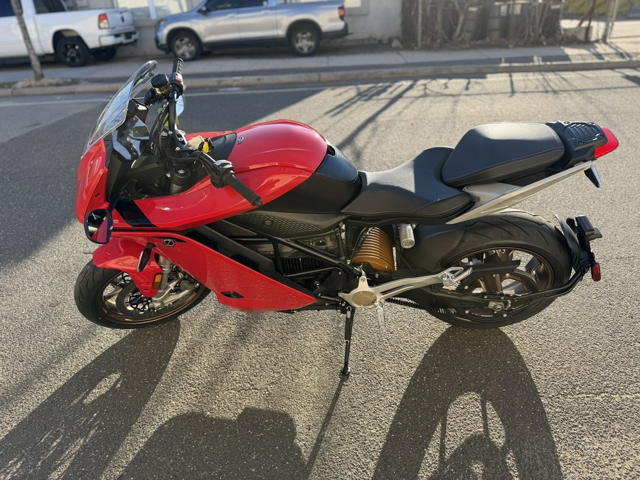 2025 Zero Motorcycles SR/S