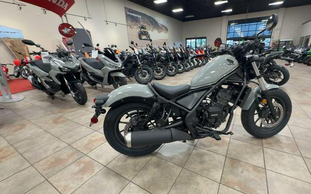 2026 Honda REBEL 300 E-CLUTCH