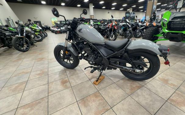 2026 Honda REBEL 300 E-CLUTCH