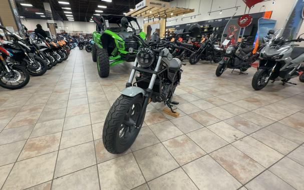 2026 Honda REBEL 300 E-CLUTCH