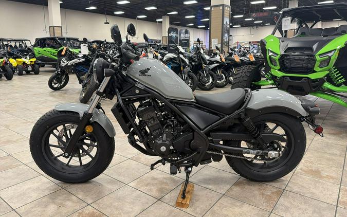 2026 Honda REBEL 300 E-CLUTCH