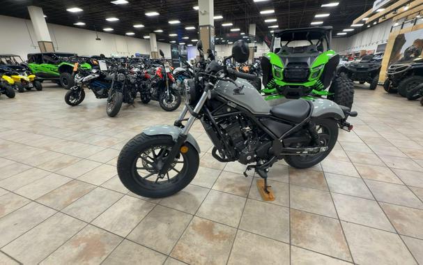 2026 Honda REBEL 300 E-CLUTCH