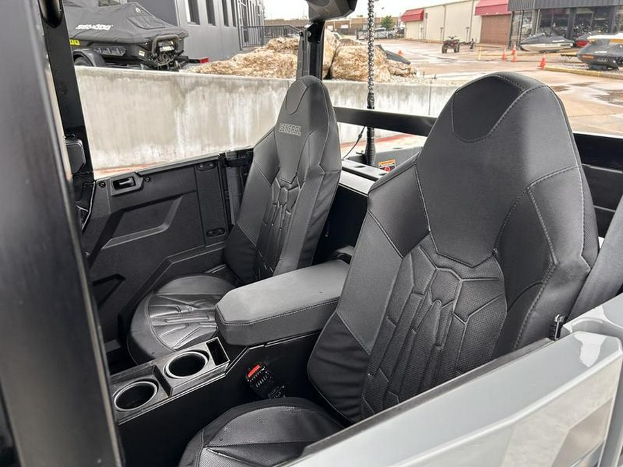 2023 Polaris® General XP 4 1000 Ultimate