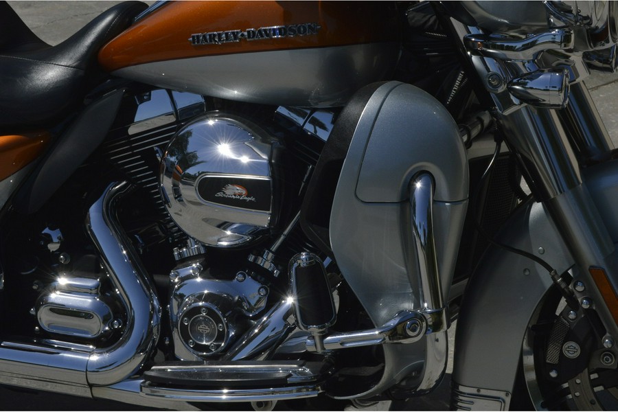 2014 Harley-Davidson® FLHTK Electra Glide® Ultra Limited - Custom Color