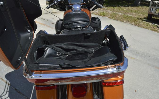 2014 Harley-Davidson® FLHTK Electra Glide® Ultra Limited - Custom Color