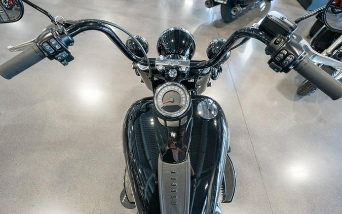 2024 Harley-Davidson Softail FLHCS - Heritage Classic