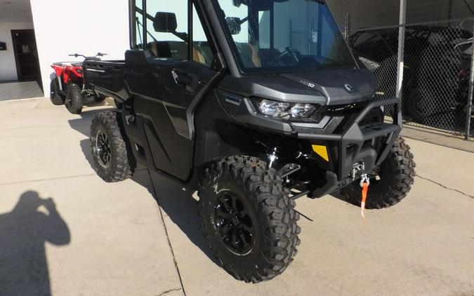 2024 Can-Am™ Defender Limited HD10