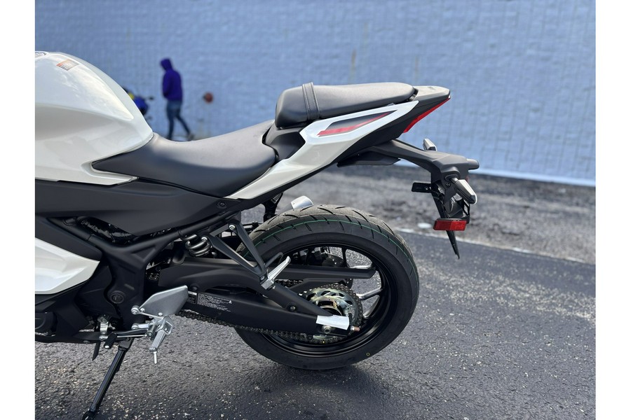 2026 Yamaha YZF R3 ABS 70TH ANNIVERSARY EDITION