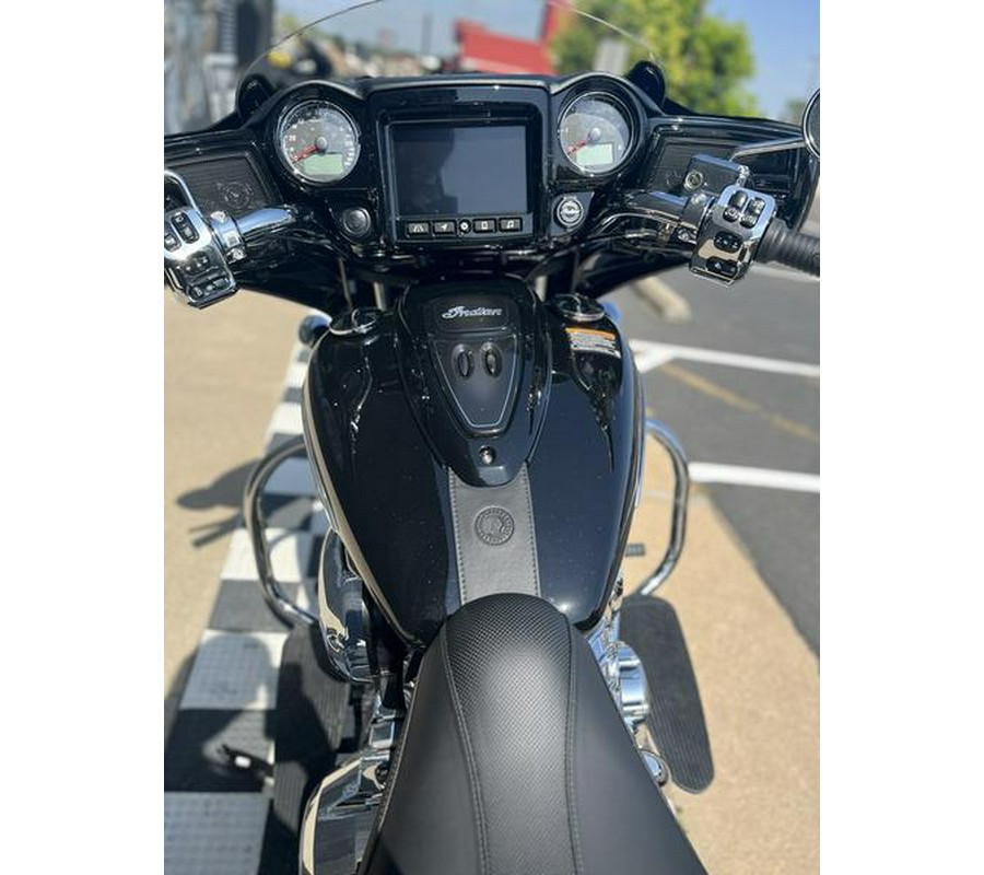 2023 Indian Motorcycle® Chieftain® Limited Black Metallic