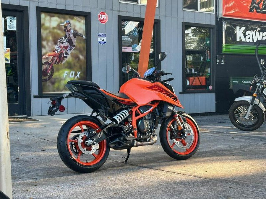 2025 KTM DUKE 390