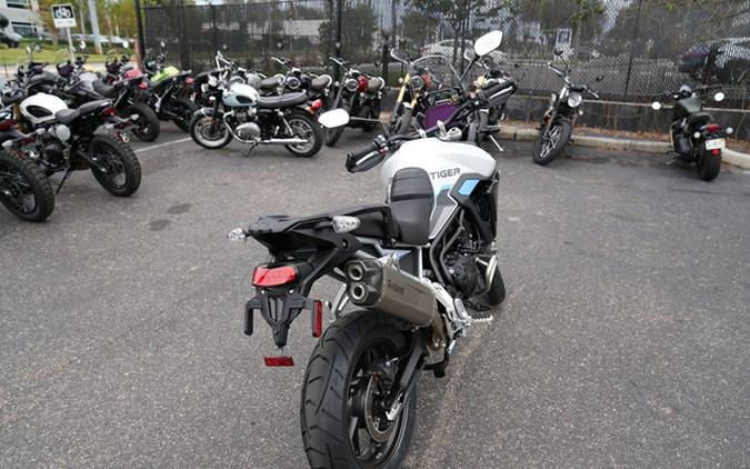 2026 Triumph Tiger 900 Alpine Edition
