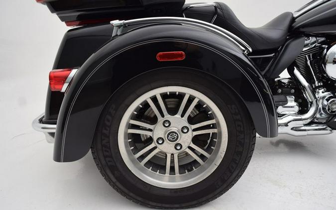 2014 Harley-Davidson FLHTCUTG - Tri Glide Ultra