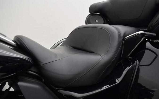 2014 Harley-Davidson FLHTCUTG - Tri Glide Ultra