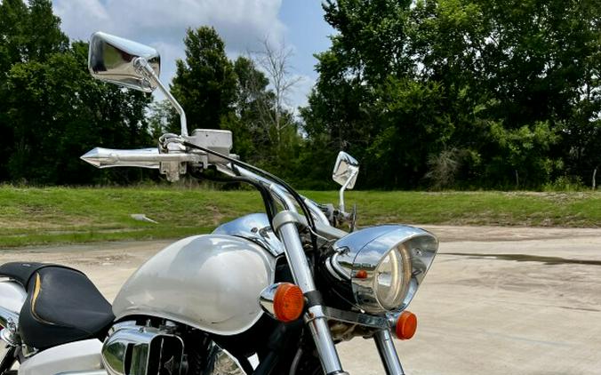 2007 Honda Vtx1300c WHITE