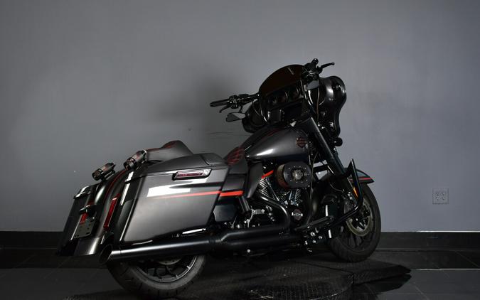 2018 Harley-Davidson CVO Street Glide