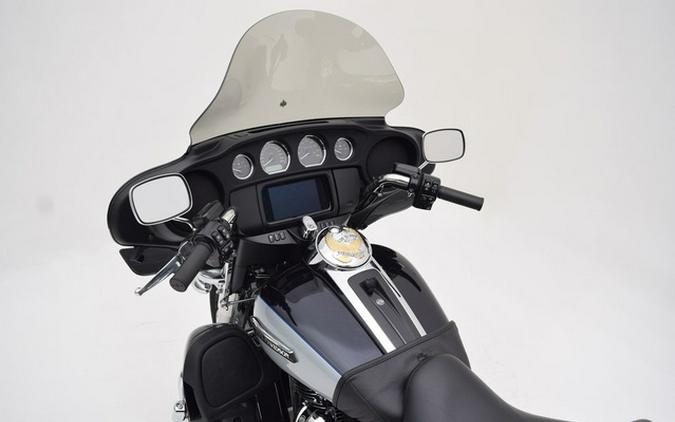 2019 Harley-Davidson FLHTCUTG - Tri Glide Ultra