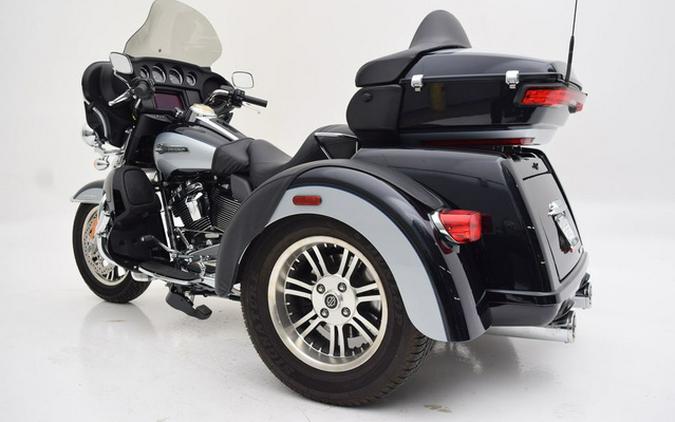 2019 Harley-Davidson FLHTCUTG - Tri Glide Ultra
