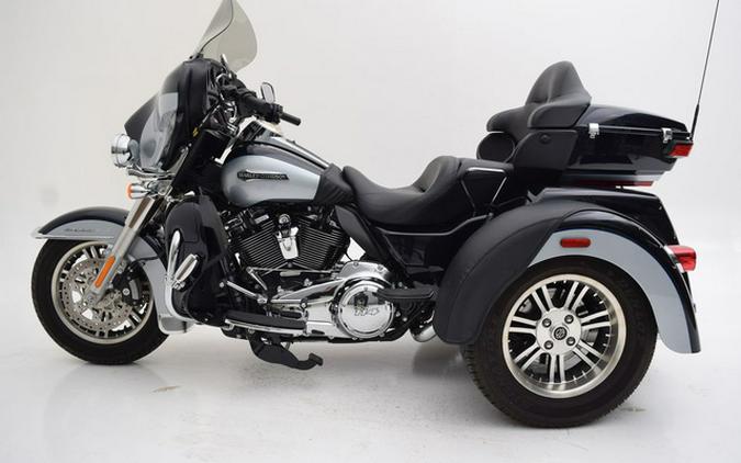 2019 Harley-Davidson FLHTCUTG - Tri Glide Ultra