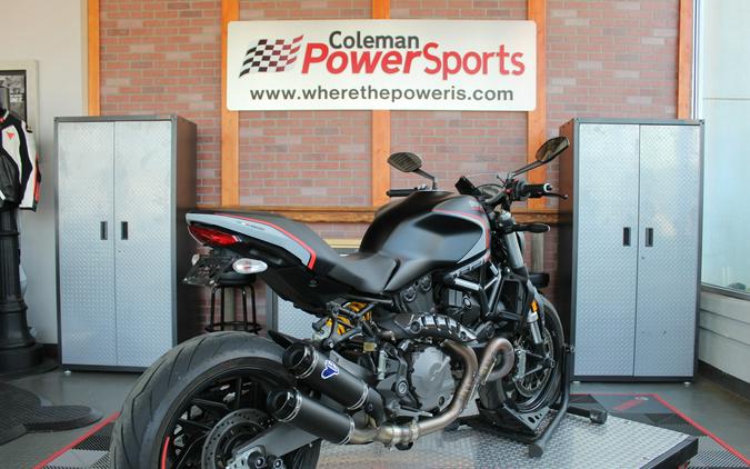 2021 Ducati Monster Stealth