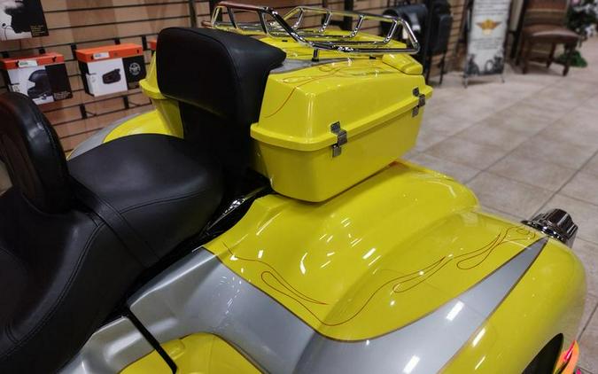 2005 Harley-Davidson FLHTCSE2 Daytona By California Side car