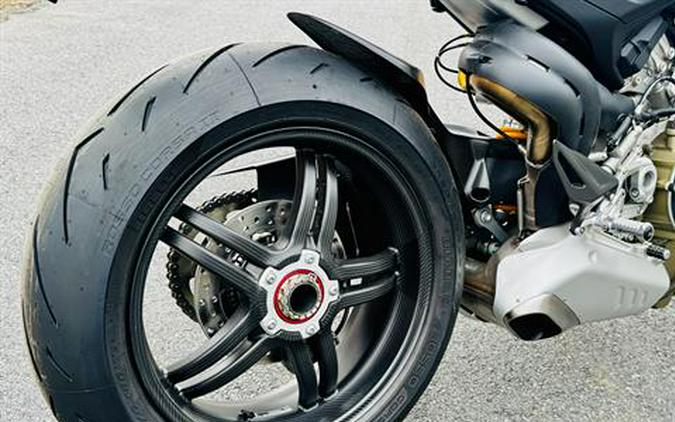 2022 Ducati Streetfighter V4 SP