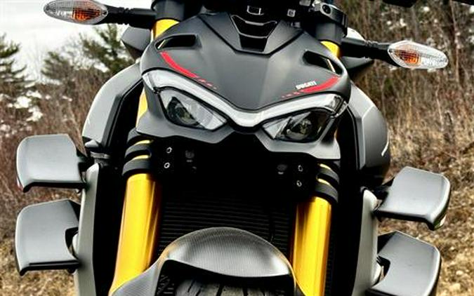 2022 Ducati Streetfighter V4 SP