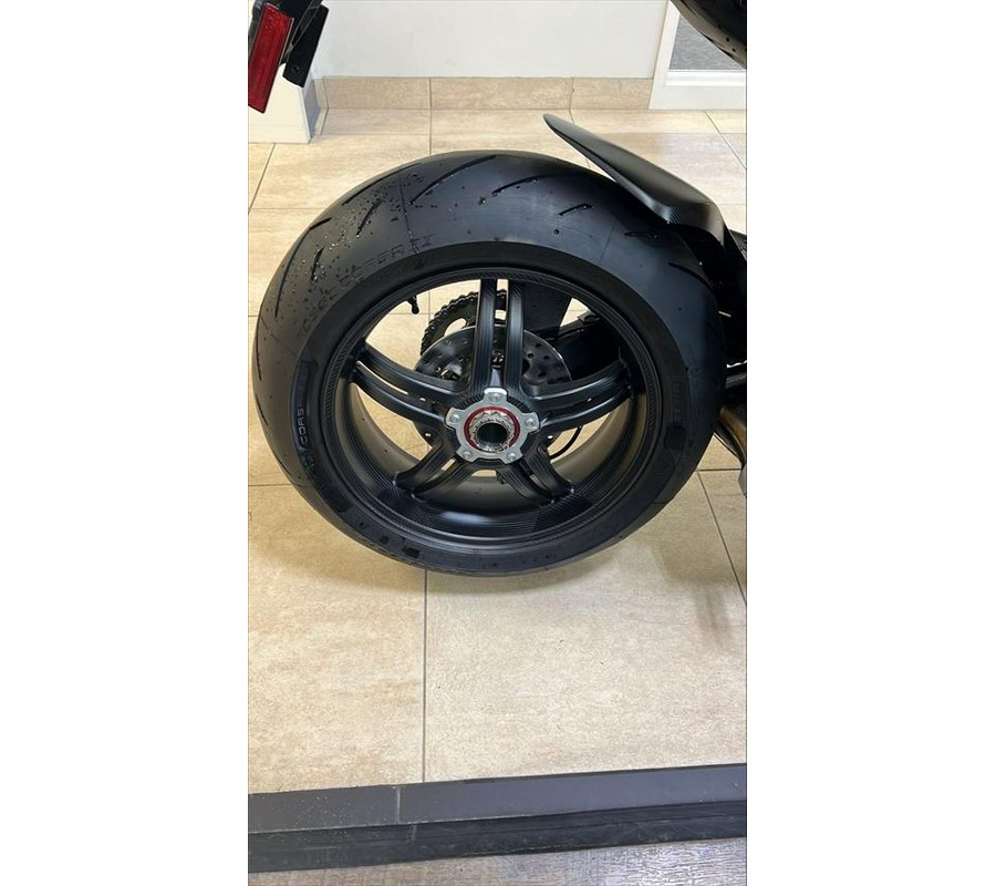 2022 Ducati Streetfighter V4 SP