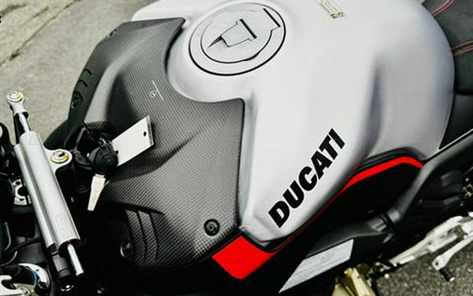 2022 Ducati Streetfighter V4 SP