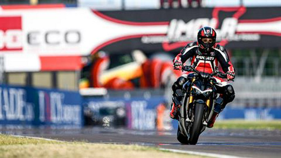 2022 Ducati Streetfighter V4 SP