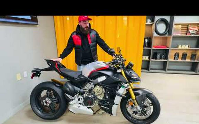 2022 Ducati Streetfighter V4 SP