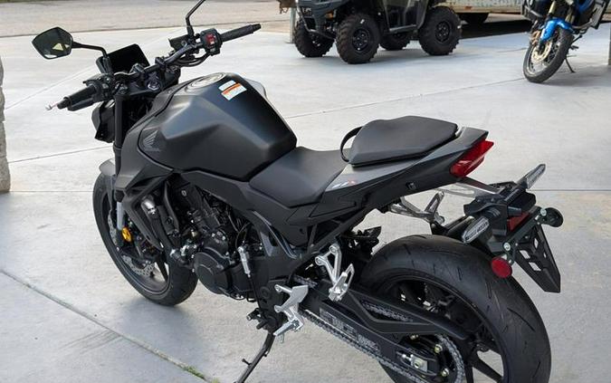 2025 HondaĀ® CB750 Hornet