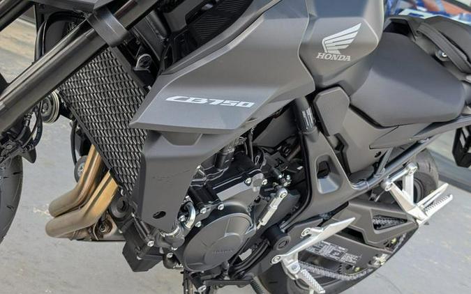 2025 HondaĀ® CB750 Hornet