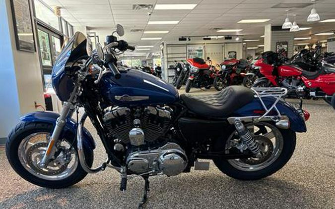 2016 Harley-Davidson 1200 Custom