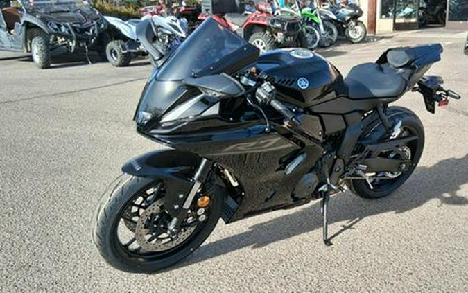 2026 YAMAHA YZFR7