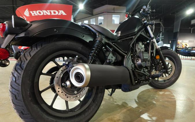 2026 Honda Rebel 300 E-Clutch