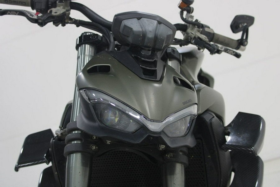 2023 Ducati Streetfighter V2 Storm Green V2