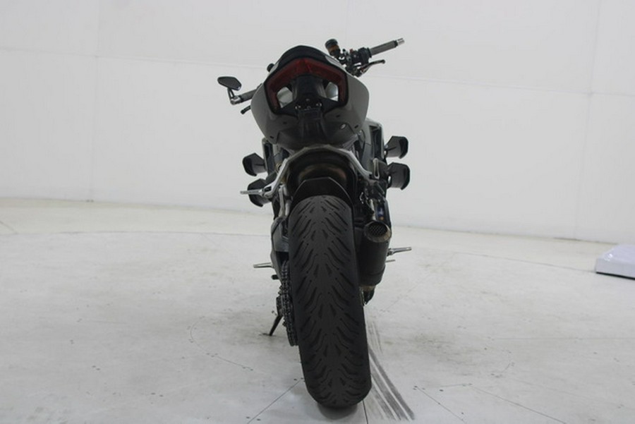 2023 Ducati Streetfighter V2 Storm Green V2