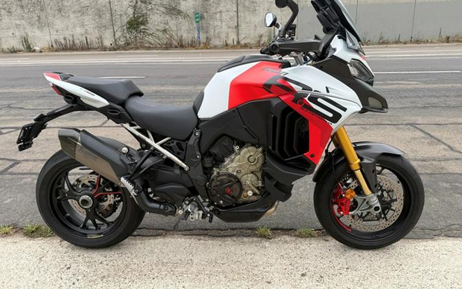 2025 Ducati Multistrada V4 RS