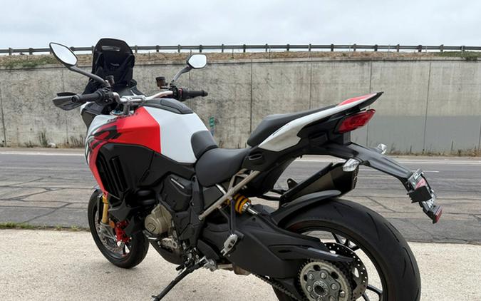 2025 Ducati Multistrada V4 RS